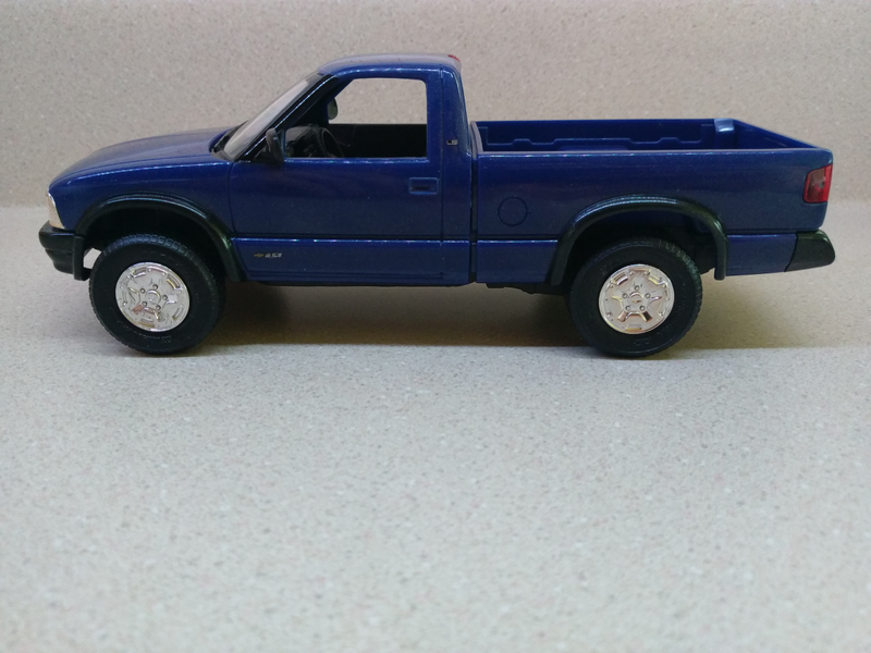 Illustration for article titled I bought another S10